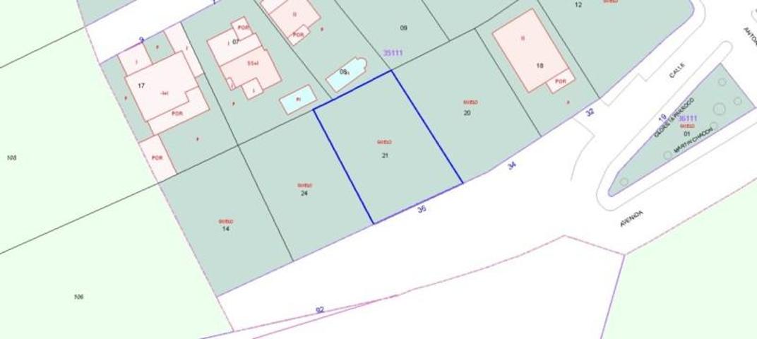 Terreno en venta en Navas del Rey, Casco urbano photo 0