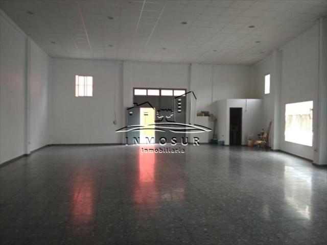 Nave industrial en venta en Lucena, Lucena photo 0