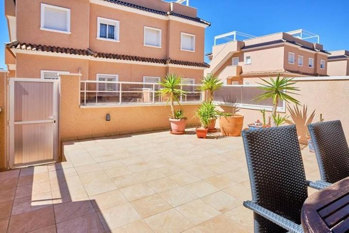 Planta baja en venta en Orihuela Costa, Lomas de Cabo Roig photo 0