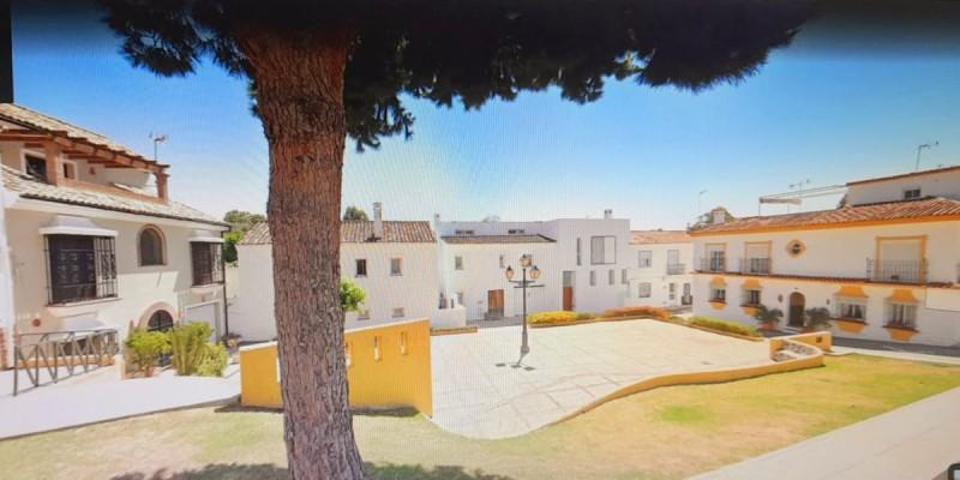 Terreno en venta en Guadiaro, Guadiaro photo 0