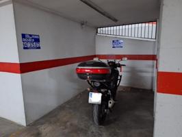 Garaje en venta en Carcaixent photo 0