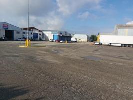 Local comercial en alquiler en Bailén, Bailen photo 0