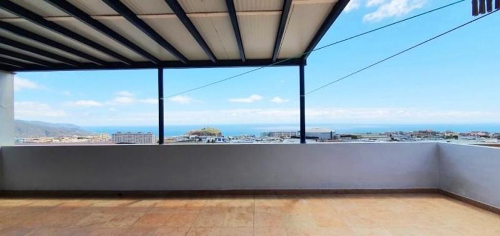 Piso en alquiler en La Laguna, Los Majuelos photo 0