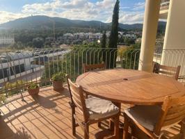 Piso en alquiler en Mallorca, Sa Teulera photo 0