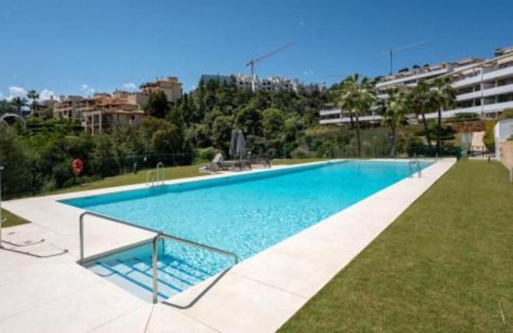 Planta baja en alquiler en Benahavís, Botanic photo 0