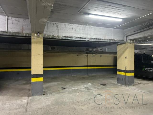 Parking en venta en Naut Aran photo 0