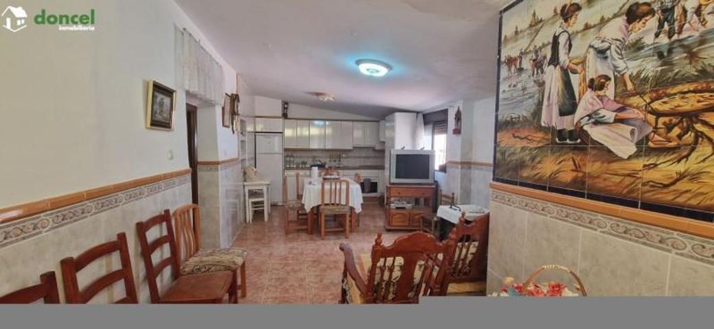 Adosada en venta en Alcolea de Calatrava, Alcolea De Calatrava photo 0