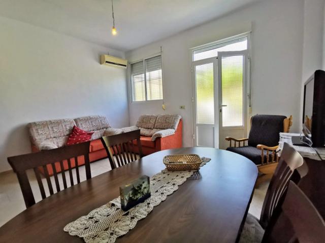 Piso en venta en Valenzuela, Centro photo 0