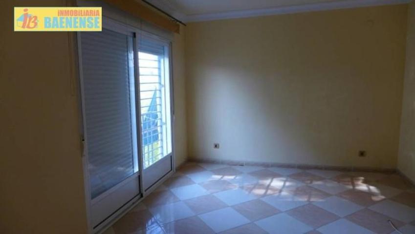 Piso en venta en Baena, Avda. Padre Villoslada photo 0