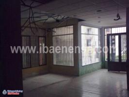 Local comercial en venta en Alcaudete, Zona Av.Andalucia photo 0