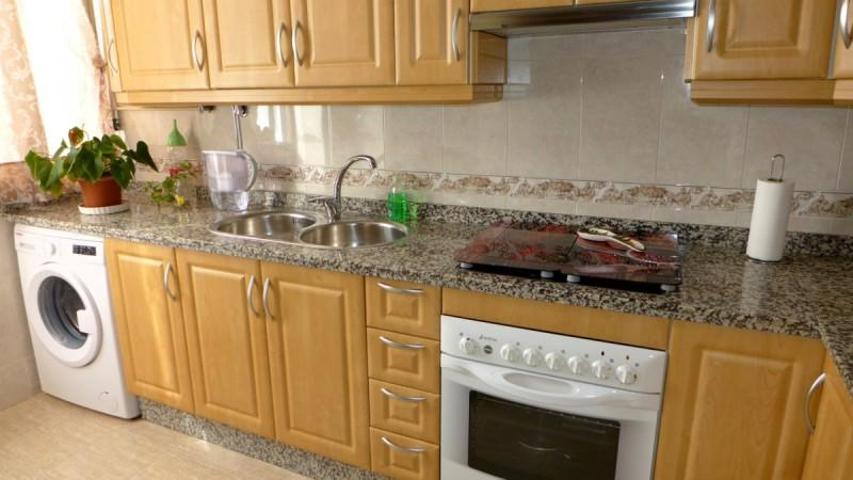 Piso en venta en Baena, Zona del Espiritu Santo photo 0