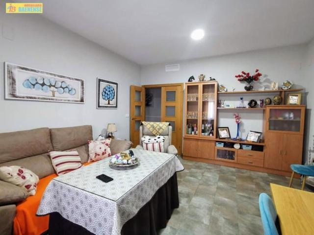 Piso en venta en Baena, Próxima al ayuntamiento photo 0