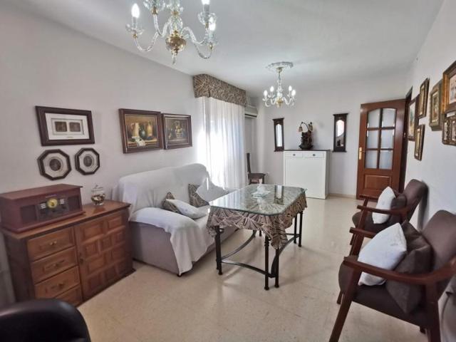 Piso en venta en Baena, Zona Juncal-San Antón photo 0