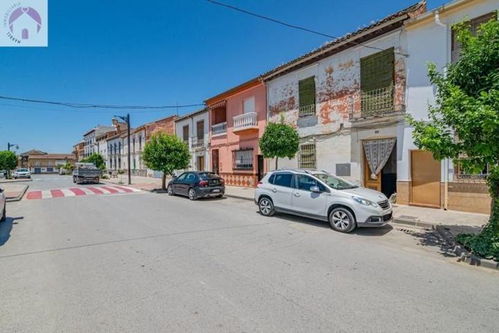 Adosada en venta en Cijuela, Zona aeropuerto photo 0