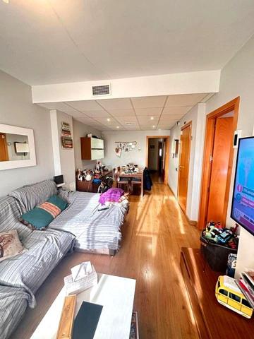 Piso en venta en L'Aldea photo 0