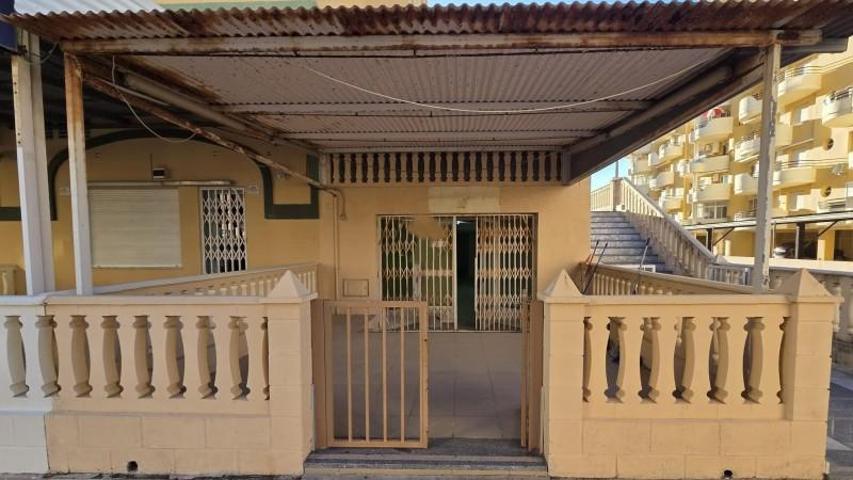 Local comercial en venta en Xeraco, Playa xeraco photo 0