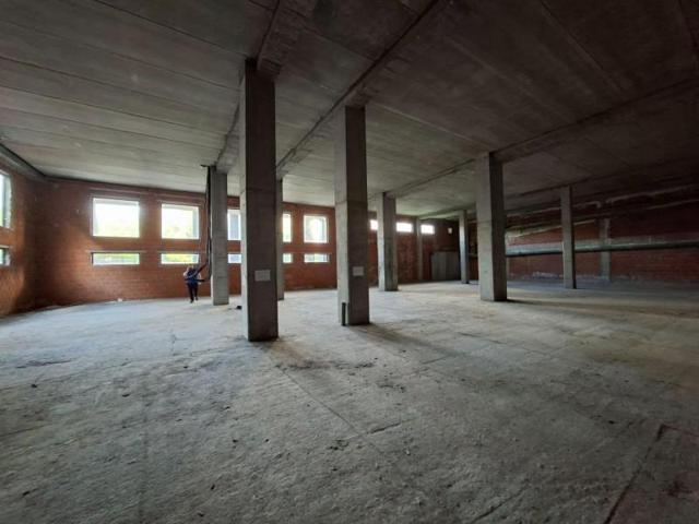 Local comercial en venta en Oviedo, La Manjoya-Parroquias Sur photo 0