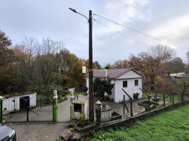 Casa en venta en Celanova, Celanova photo 0
