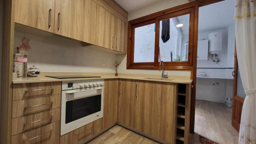 Piso en venta en Tavernes de la Valldigna, Centro photo 0