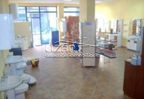 Local comercial en venta en Oviedo, Oviedo photo 0