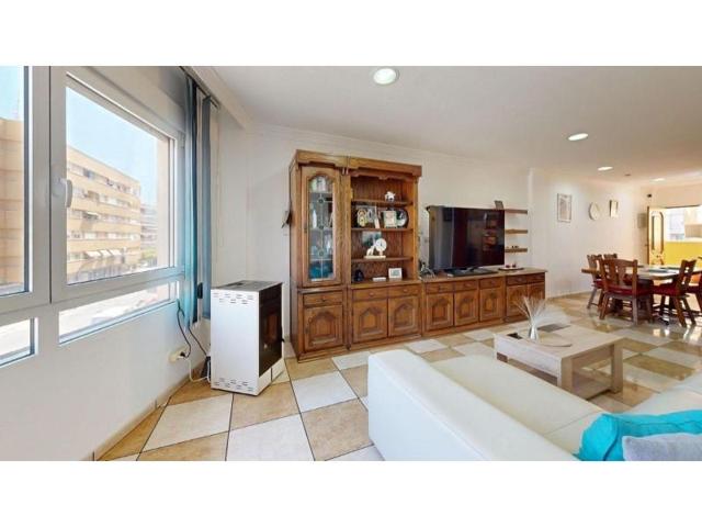 Apartamento en venta en Torrevieja photo 0