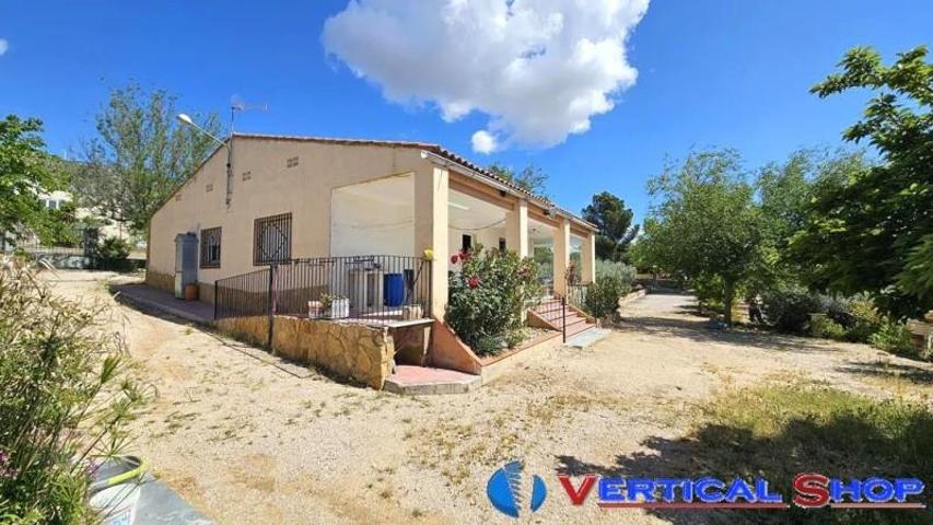 Chalet en venta en Caudete, Vereda Santa Ana photo 0