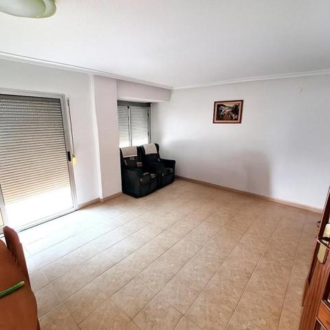 Piso en venta en Alzira, Sagrada familia photo 0