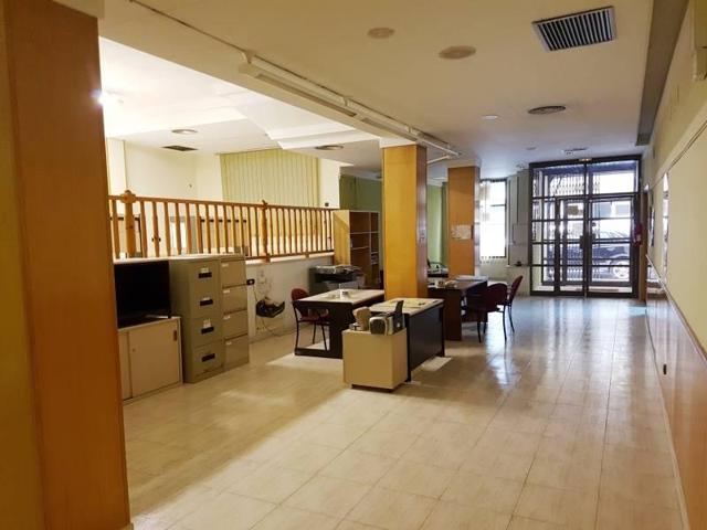 Local comercial en venta en Ontinyent, Sant Josep photo 0