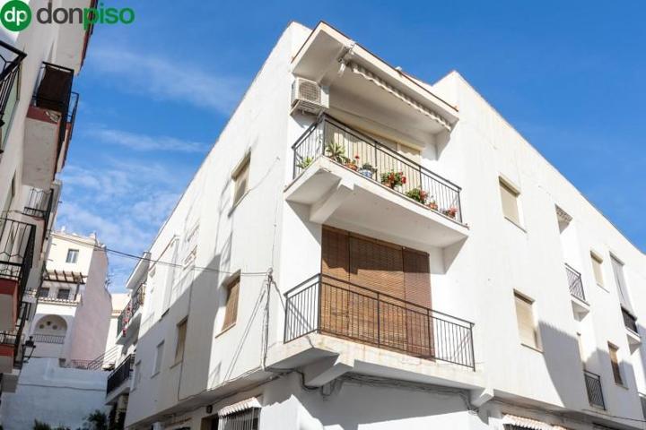 Piso en venta en Salobreña, Ayuntamiento photo 0