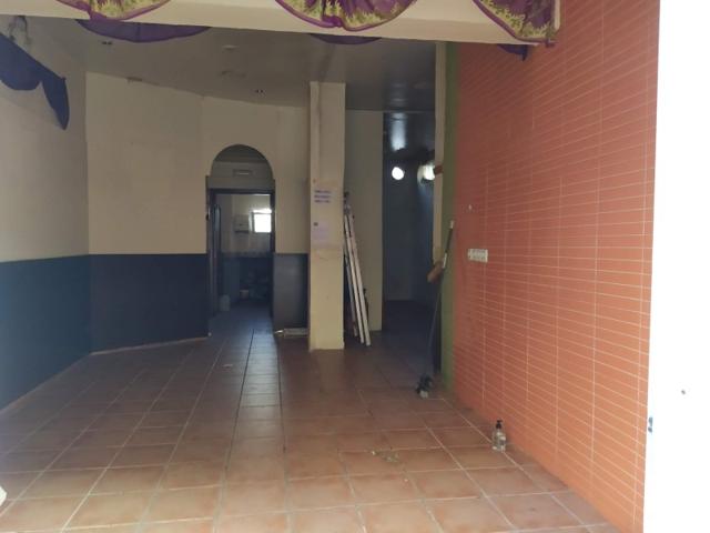 Local comercial en venta en Nerja, Nerja photo 0