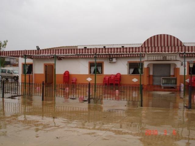 Local comercial en venta en Córdoba, El Higuerón photo 0