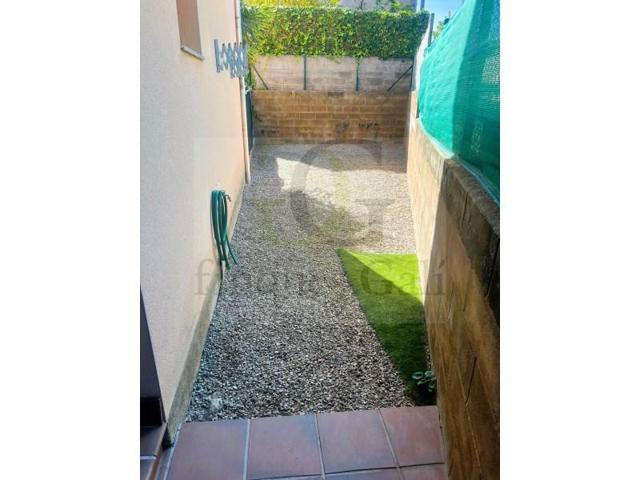 Piso en venta en Avià photo 0