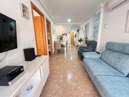 Apartamento en venta en Torrevieja photo 0