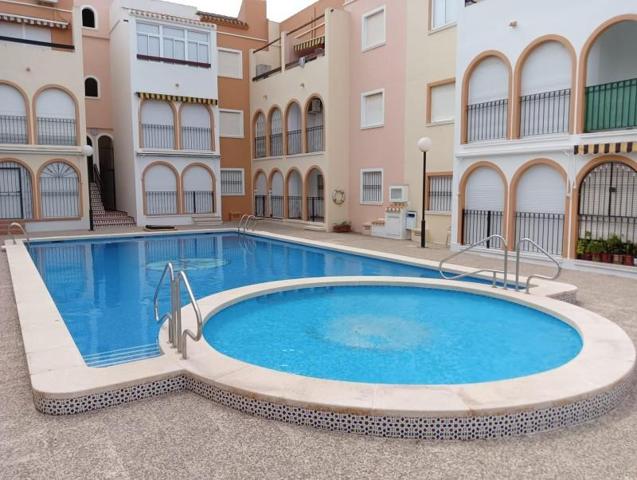 Planta baja en venta en Torrevieja, La veleta photo 0