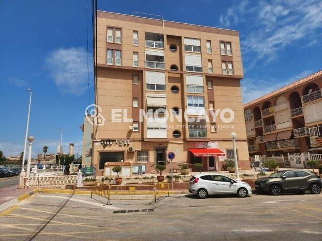Apartamento en venta en Torrevieja, La Mata pueblo photo 0
