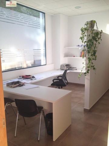 Local comercial en venta en Elche, Campo de futbol photo 0