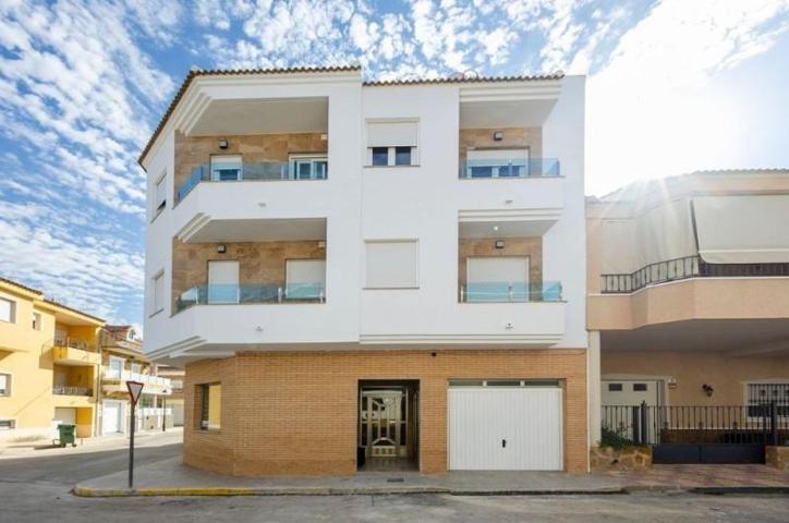 Apartamento en venta en Jacarilla, Comunidad valenciana photo 0