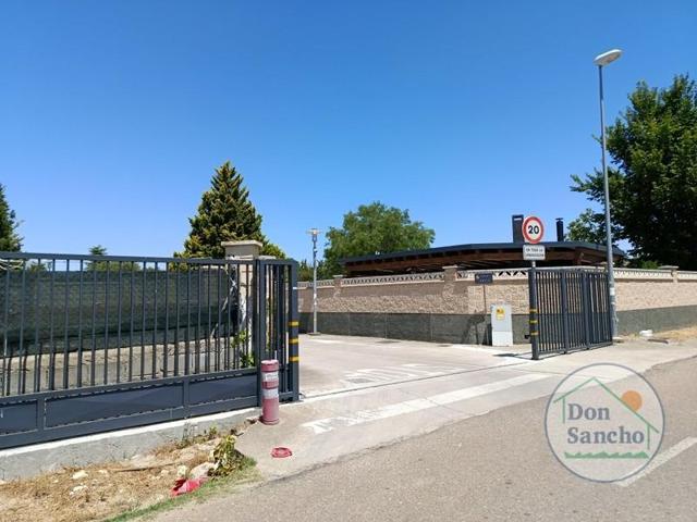 Terreno en venta en Cistérniga photo 0