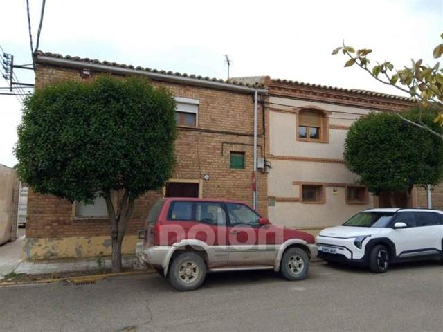Adosada en venta en Zuera, Área de Zaragoza photo 0