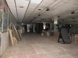 Local comercial en venta en Córdoba, Ciudad Jardín photo 0