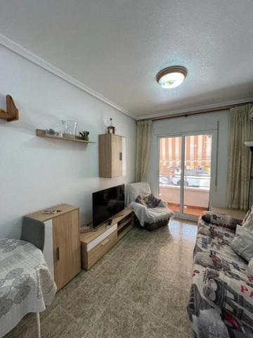 Apartamento en venta en Torrevieja, Estacion de autobuses photo 0