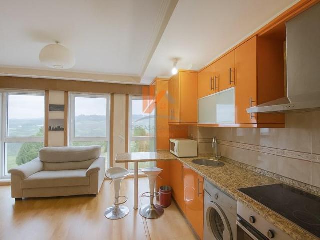Apartamento en venta en Santiago de Compostela photo 0
