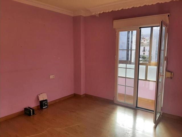 Piso en venta en Zubia, Calle Pablo Iglesias, 18140 photo 0