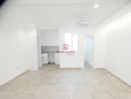 Duplex en venta en Puerto de Mazarrón, Centro photo 0