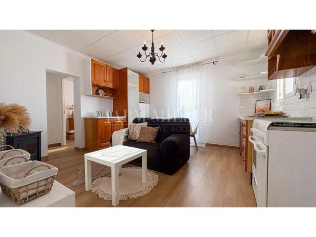 Casa con terreno en venta en Novelda photo 0