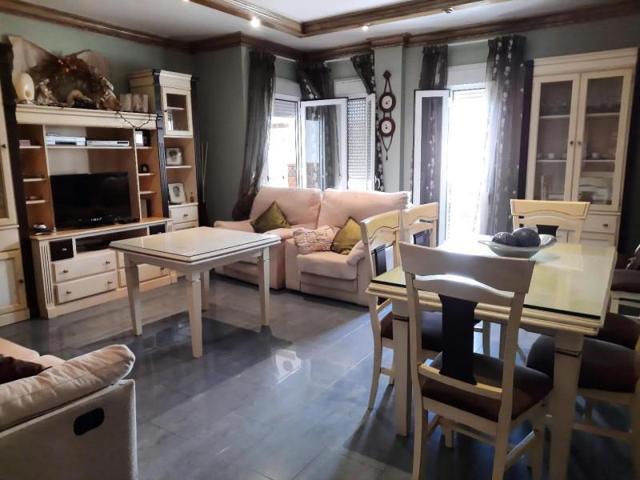 Piso en venta en Lucena, Lucena photo 0