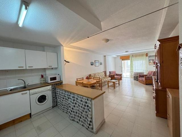 Apartamento en venta en Torrevieja, Centro photo 0