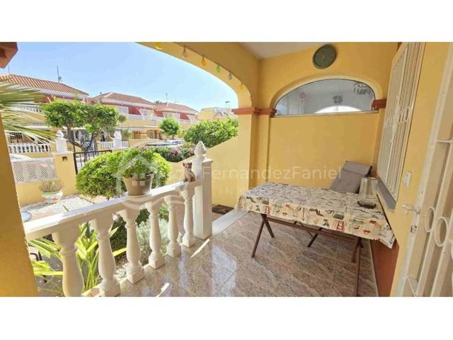 Bungalow en venta en Torrevieja photo 0