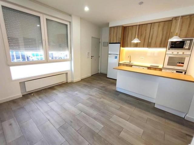 Piso en venta en Madrid, Calle de Pedro Laborde, 28018 photo 0