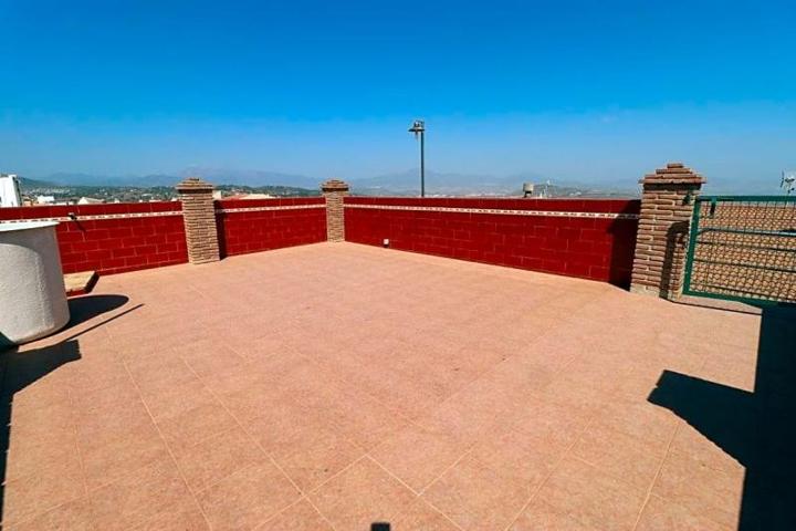 Aticos en venta en Alhaurín el Grande, Sur photo 0